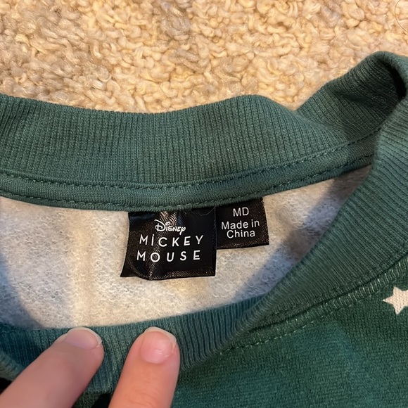 Disney Mickey Mouse women’s Christmas sweatshirt, size M, brand new with tags - Picture 3 of 5